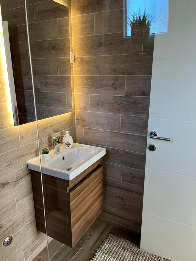 Apartmani Tesla Сокобаня Экстерьер фото